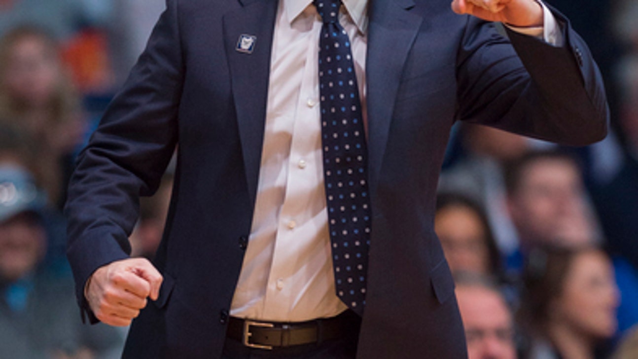 Kelan Martin scores 15 points, No. 13 Butler tops Providence (Jan 01, 2017)