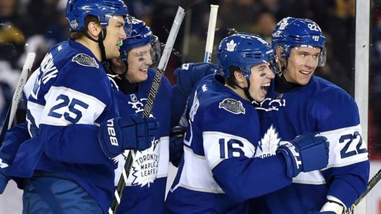 Maple Leafs bring back the past to inspire young lineup