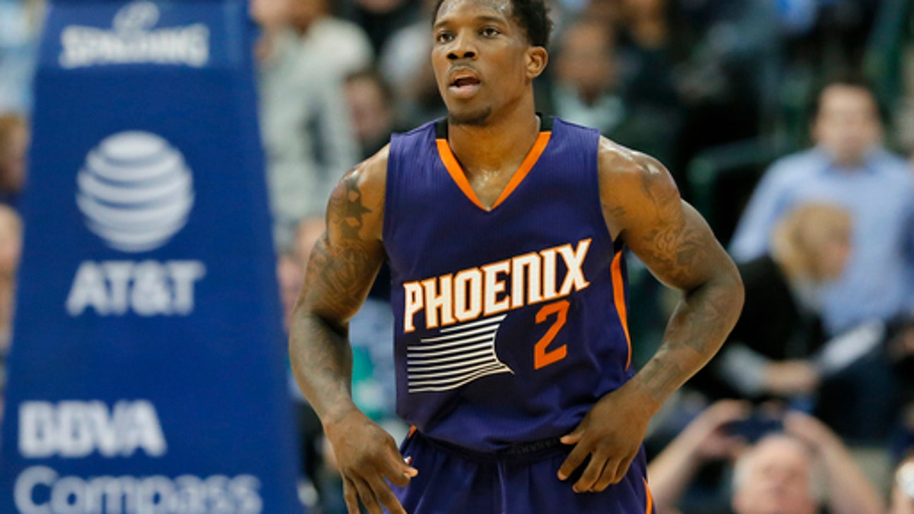 Bledsoe has 26, Suns pull away late from Mavericks, 102-95 (Jan 05, 2017)