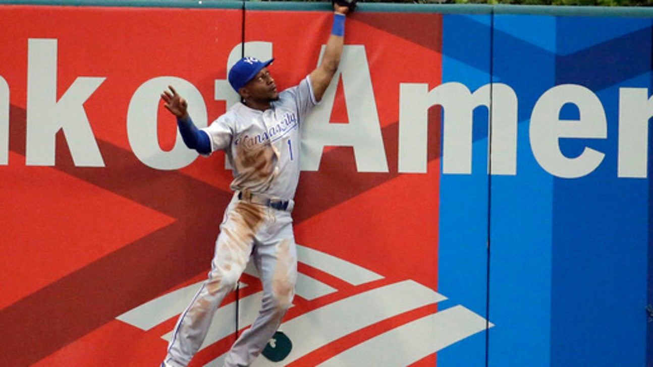 Royals acquire right-hander Karns from Mariners for Dyson