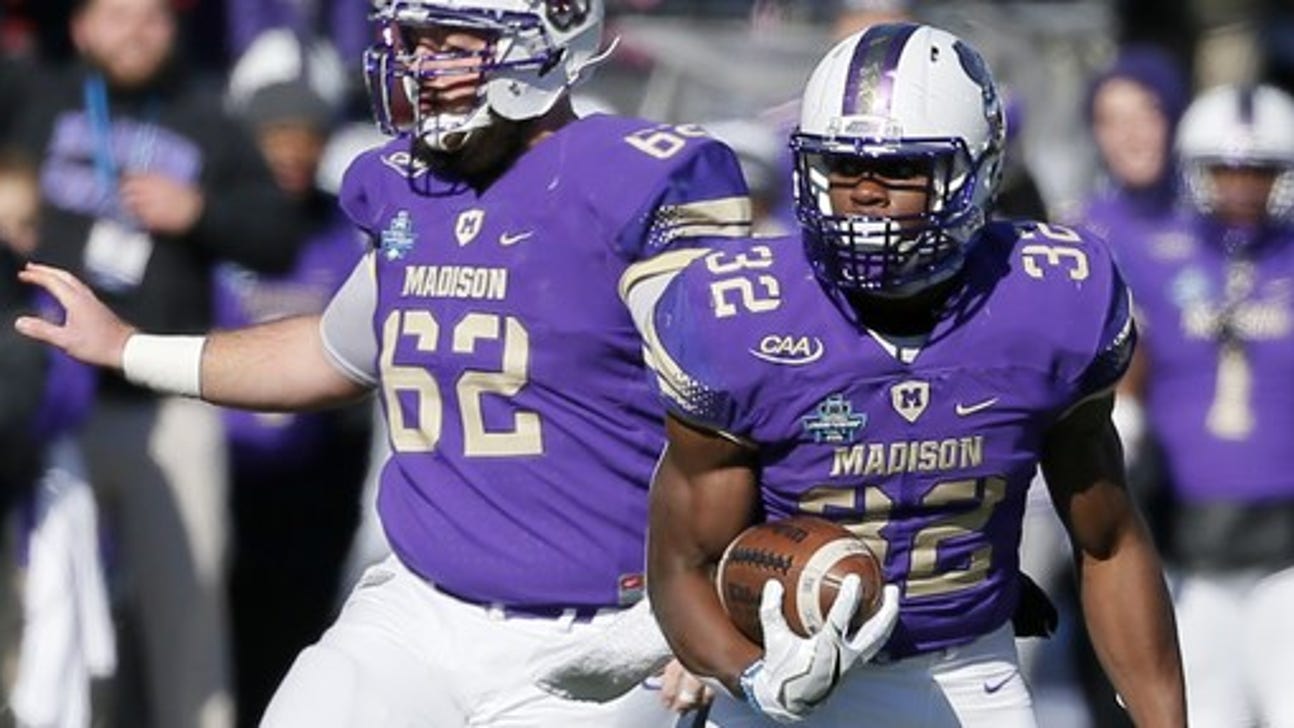 JMU, Abdullah share the wealth together