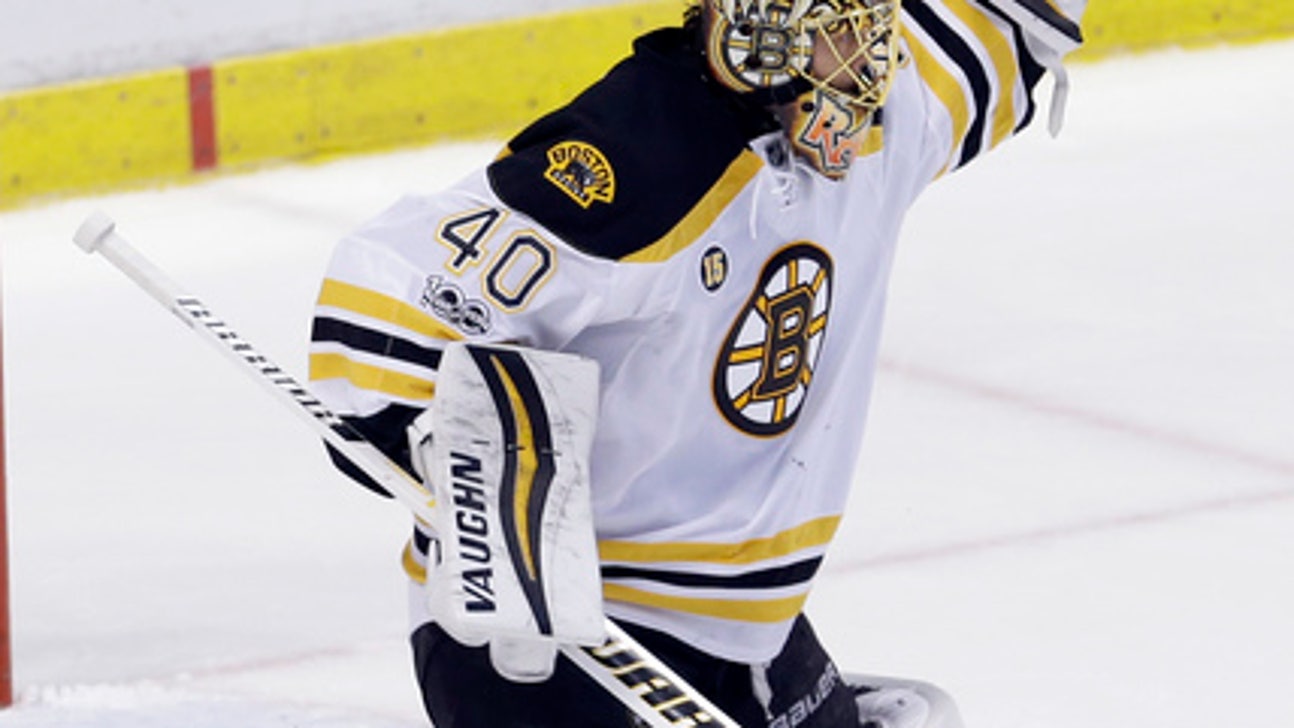 Predators knock Tuukka Rask out of game, beat Bruins 2-1 (Jan 12, 2017)