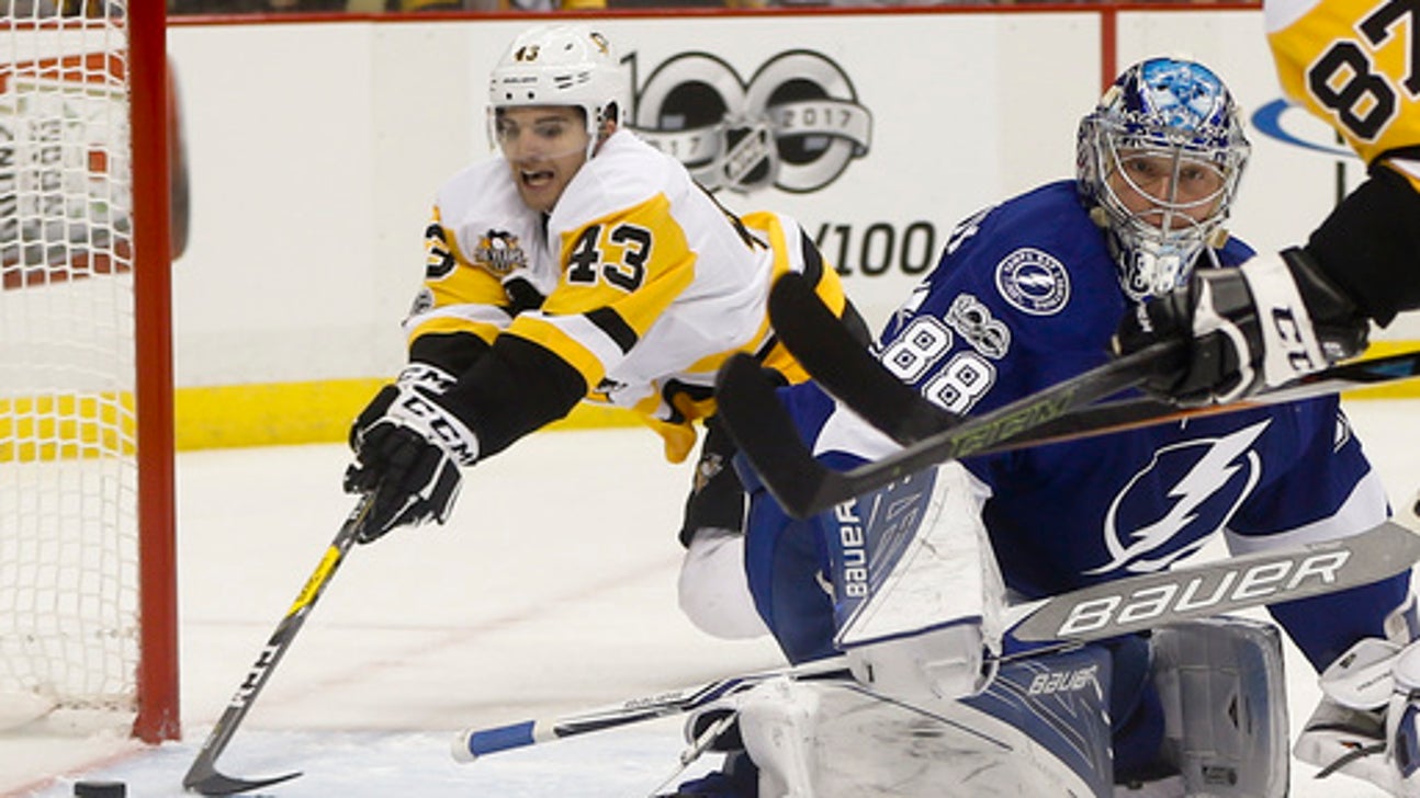 Fleury gets 5th straight win, Penguins beat Lightning 6-2 (Jan 08, 2017)