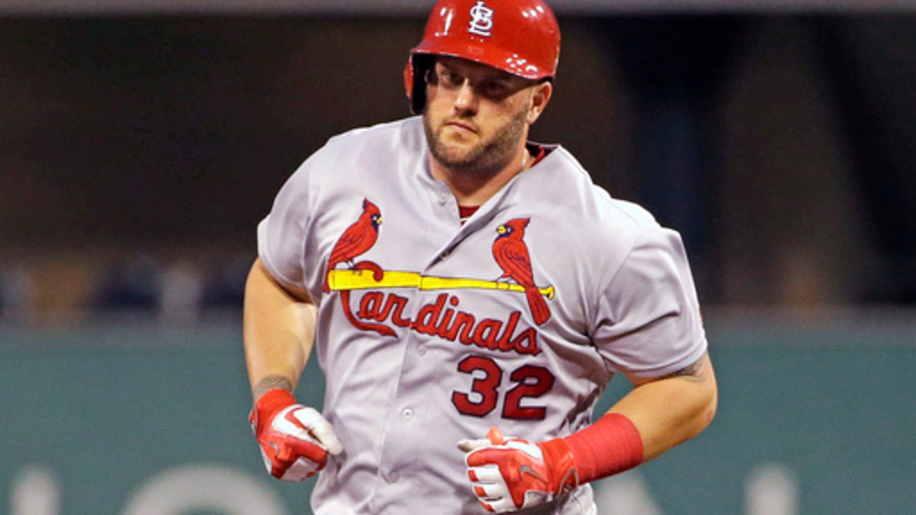 Cardinals, 1B Matt Adams agree to $2.8 million contract