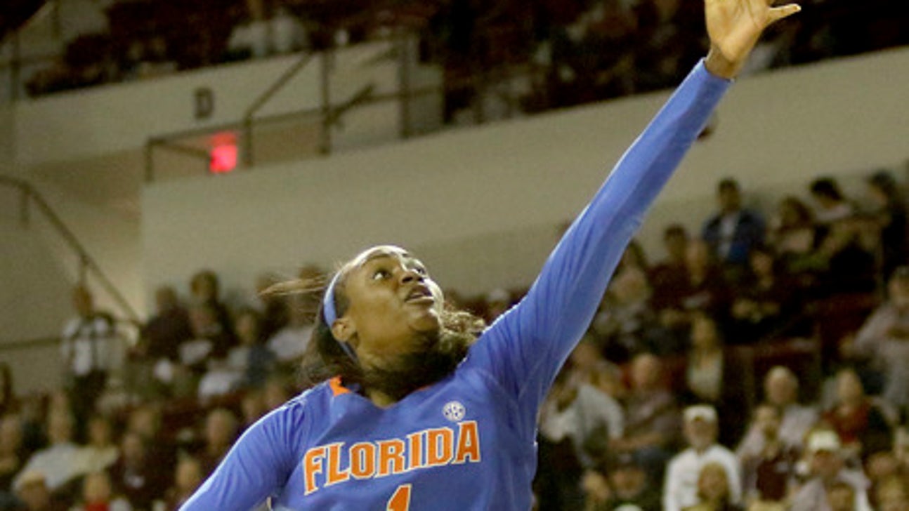 McCowan leads No. 4 Mississippi St over Florida 82-49 (Jan 12, 2017)