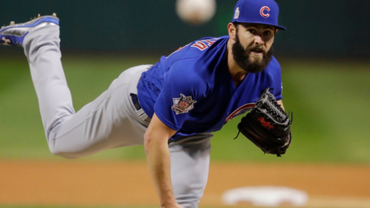 Cubs, Arrieta avoid arbitration with 1-year deal