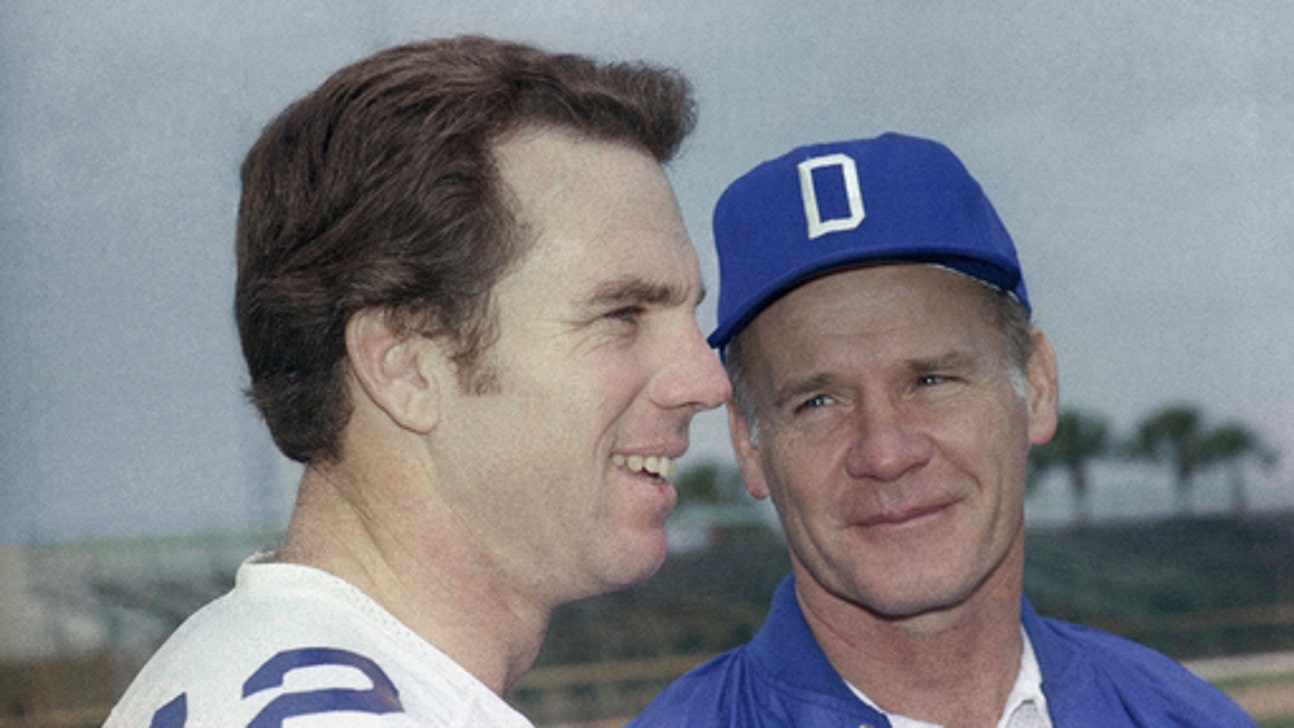 Staubach recalls when Landry installed shotgun for Cowboys