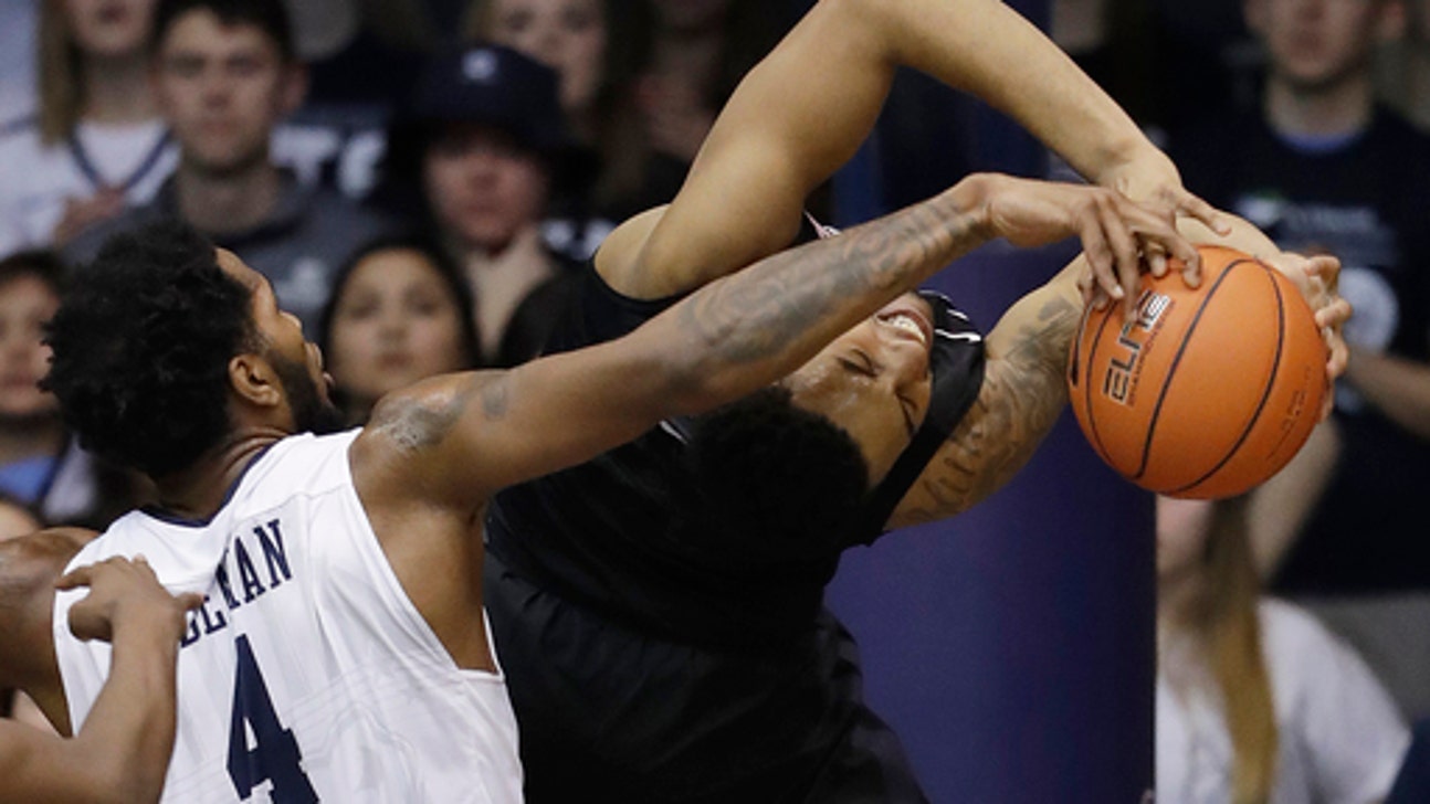 No. 12 Butler beats another ranked team, tops No. 15 Xavier (Jan 14, 2017)