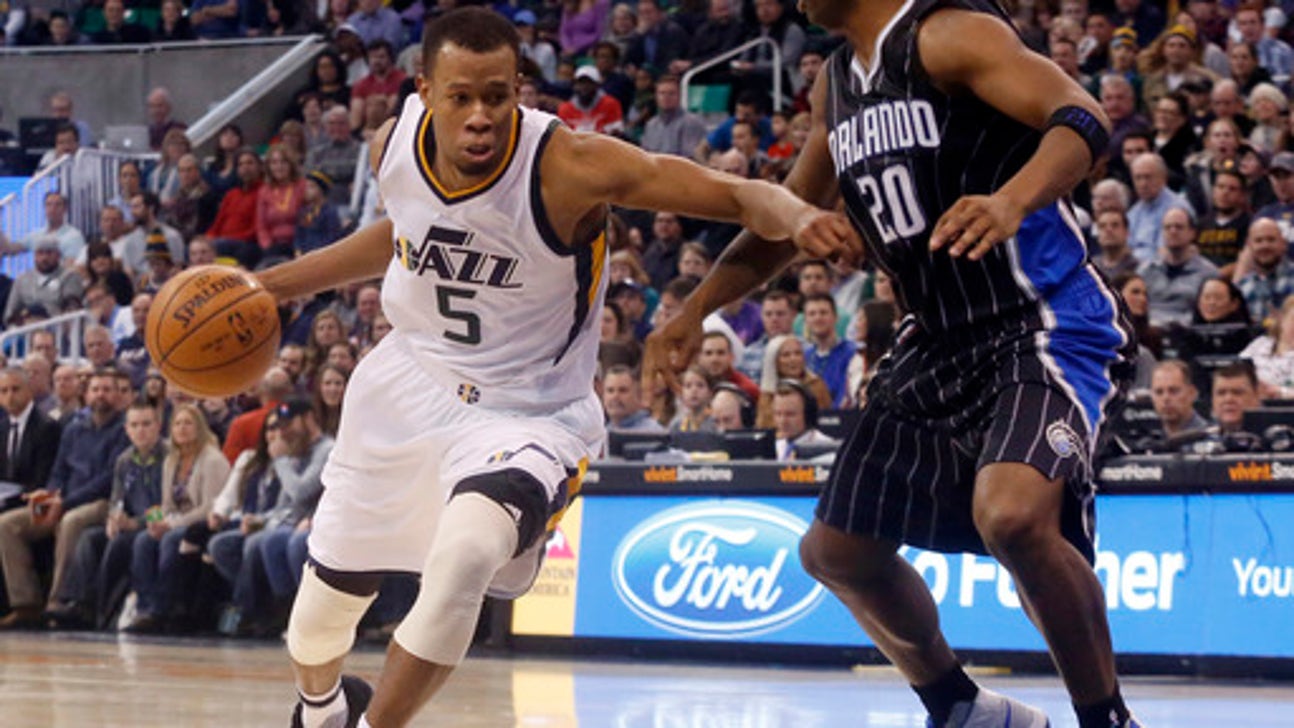 Rodney Hood injured, Jazz beat Magic 114-107 (Jan 14, 2017)