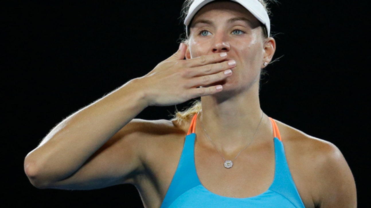 Kerber, Murray, Federer set for Australian Open's 2nd round