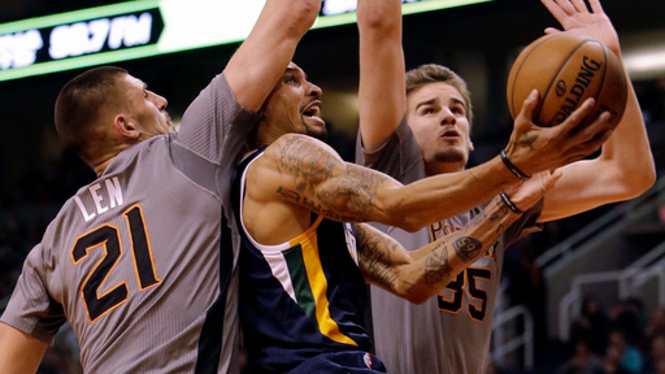 Johnson's big 4th quarter gives Jazz 106-101 win over Suns (Jan 16, 2017)