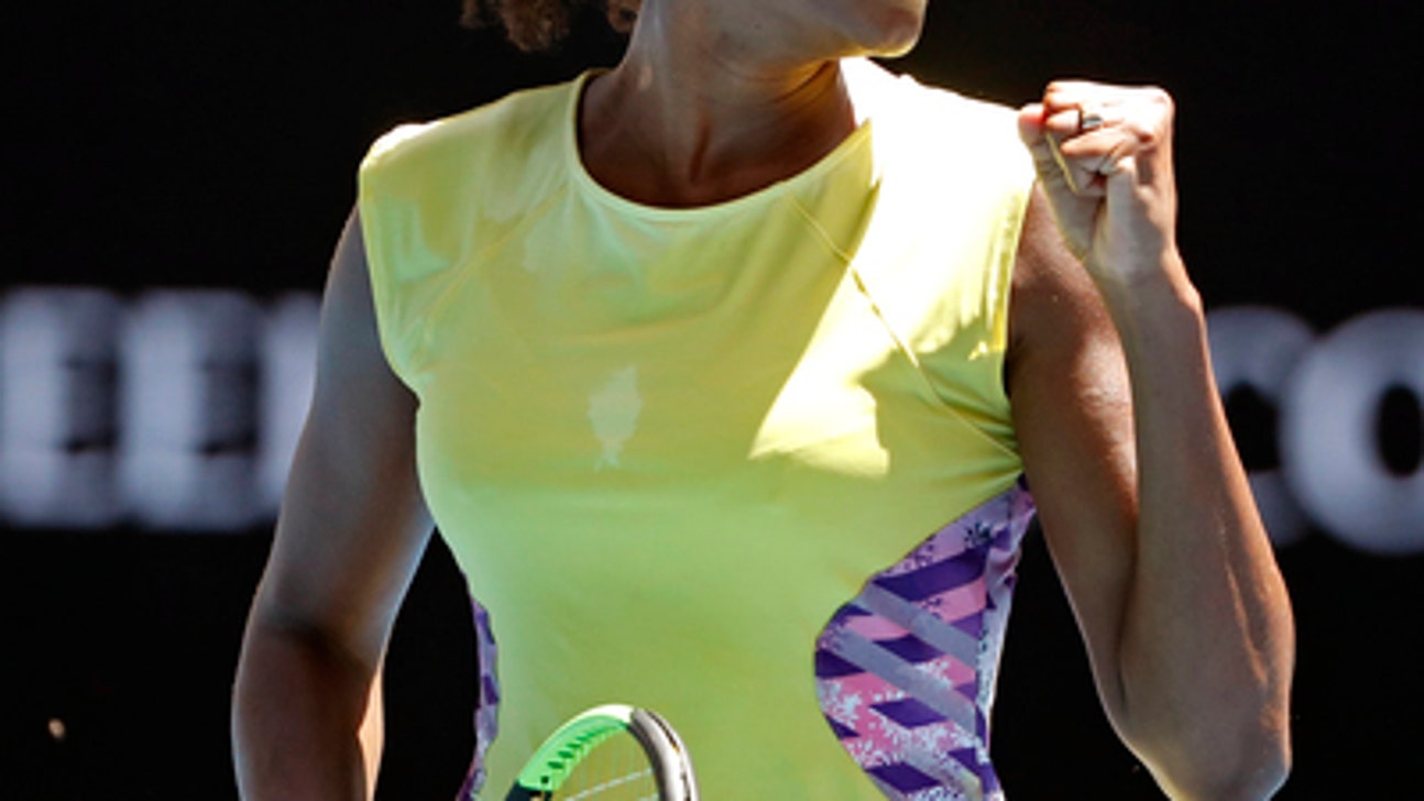 Murray, Federer advance to 3rd round at Australian Open (Jan 18, 2017)