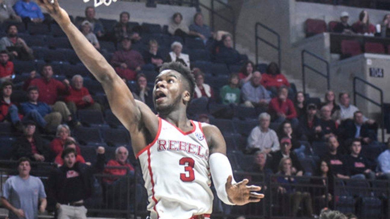 Davis scores 20 as Ole Miss beats Tennessee 80-69 (Jan 17, 2017)