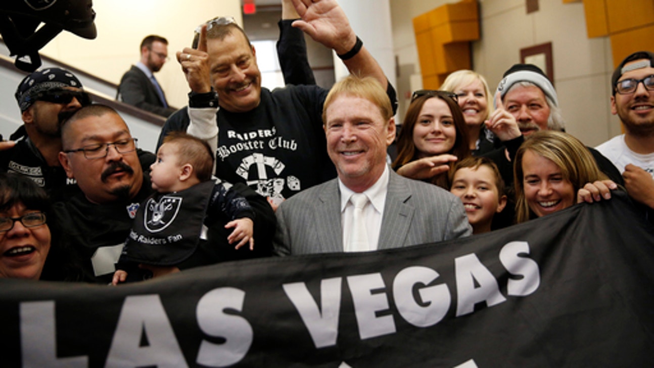 Column: If Raiders' move approved, fans should boycott team