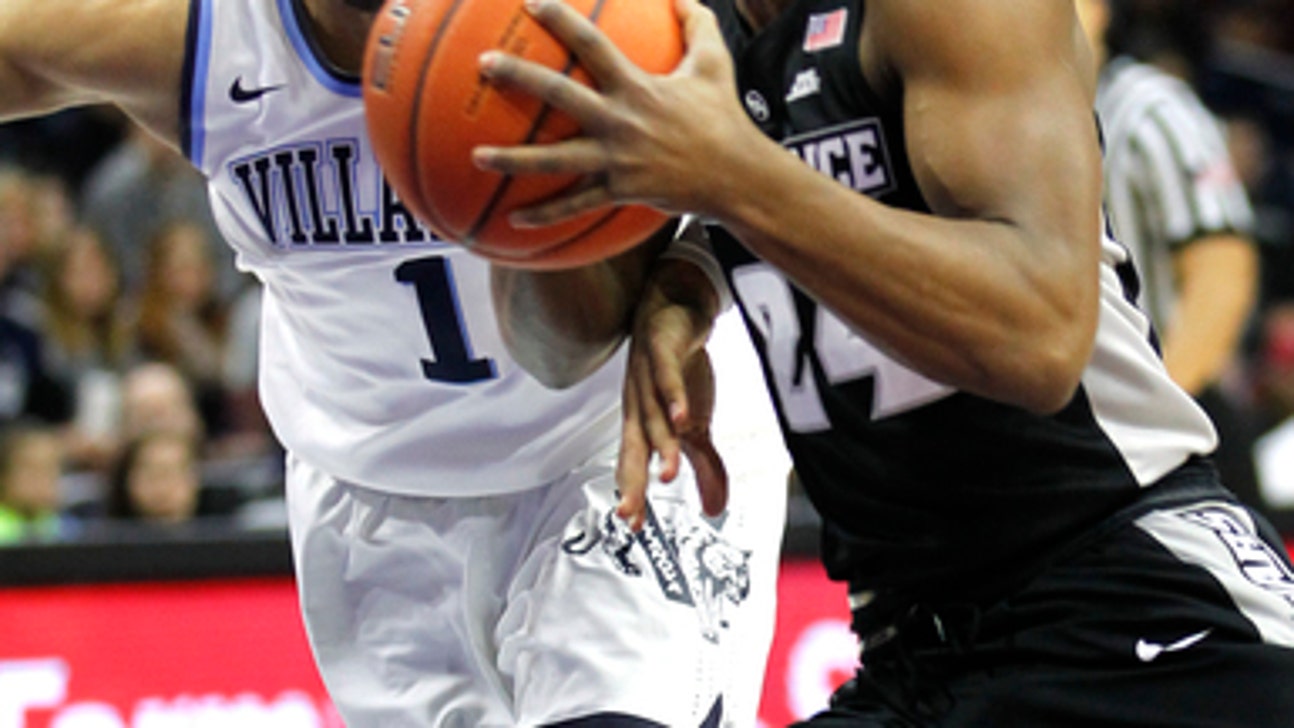 Hart scores 25, No. 1 Villanova beats Providence 78-68 (Jan 21, 2017)