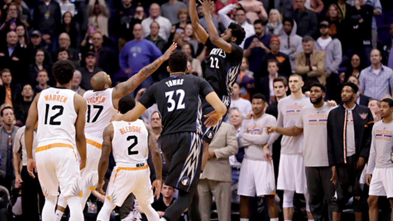 Wiggins' basket at buzzer gives Wolves win over Suns (Jan 24, 2017)