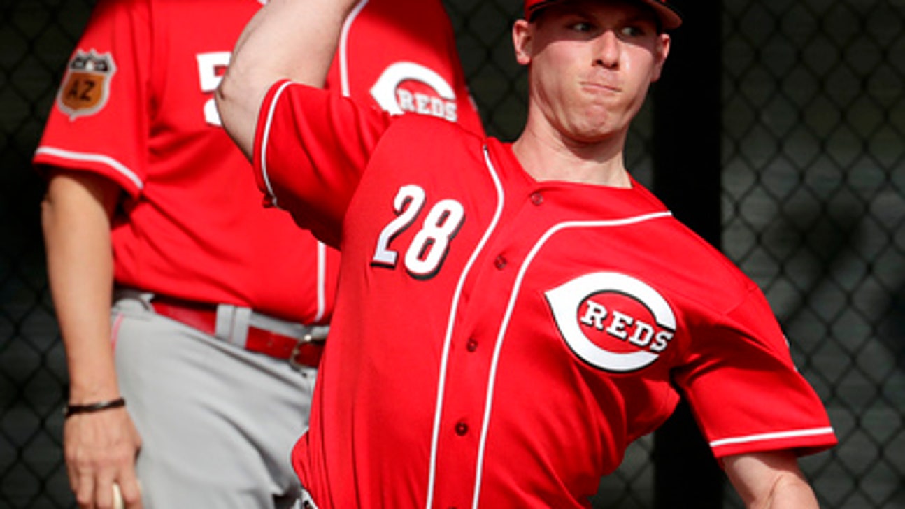 Top Reds starter DeSclafani could miss beginning of season