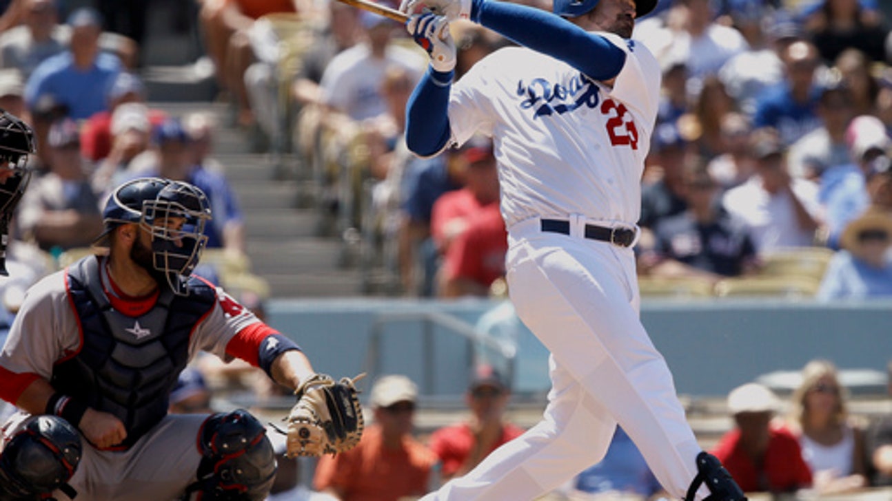 Dodgers' Gonzalez takes hitting break to heal tennis elbow