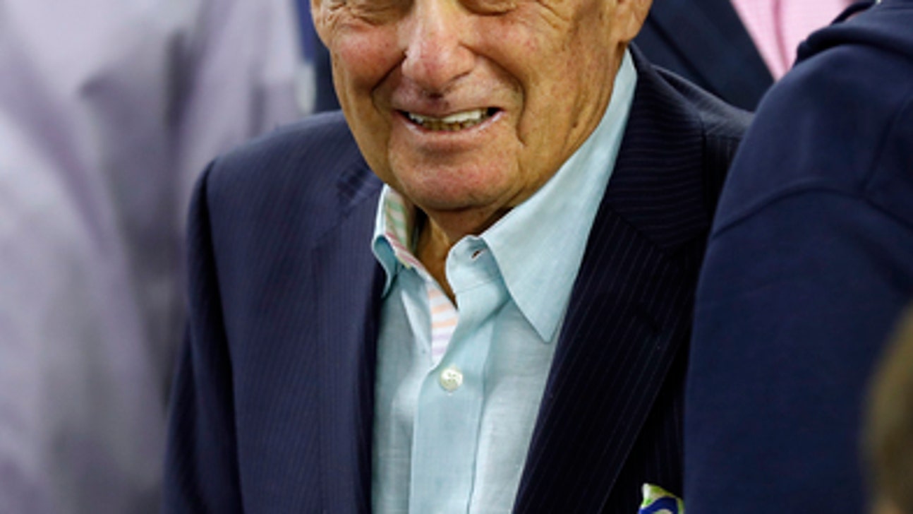 Robinson III, Gordon, Porzingis win NBA All-Star events