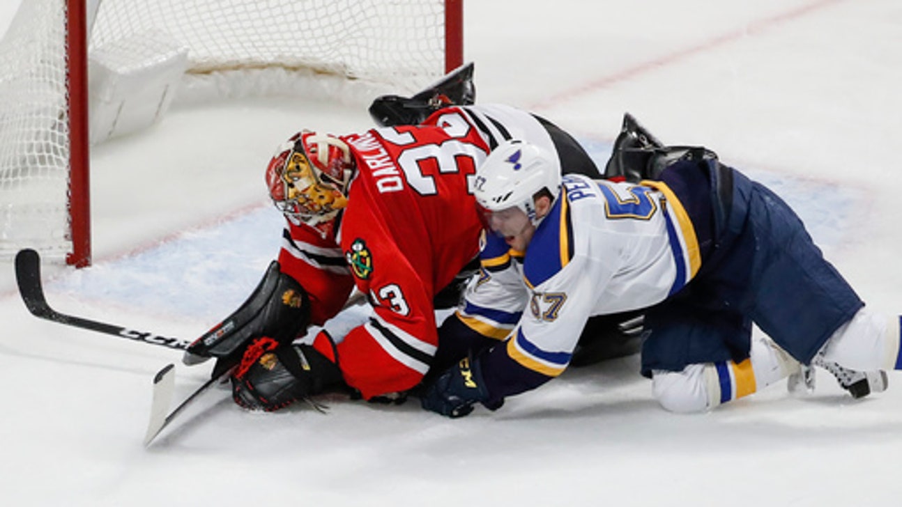 Anisimov scores late to lift surging Blackhawks past Blues (Feb 26, 2017)