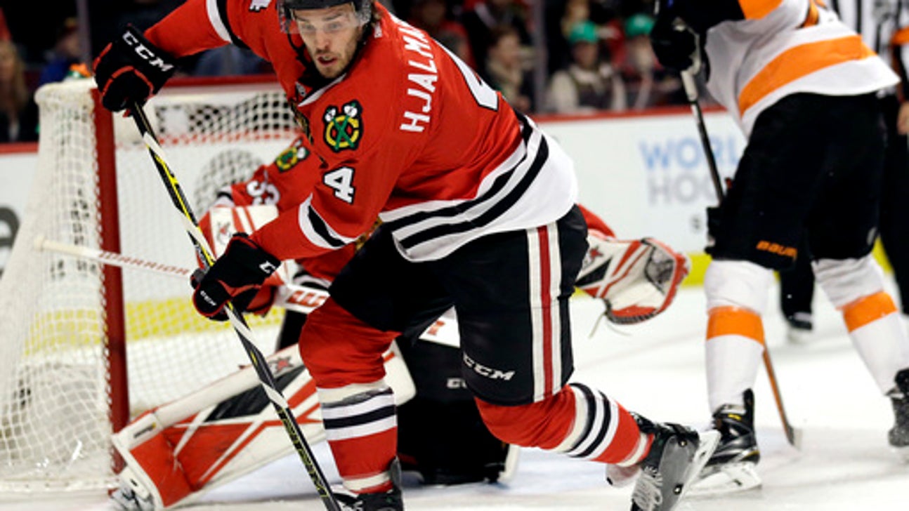 Chicago Blackhawks getting Hjalmarsson back for stretch run