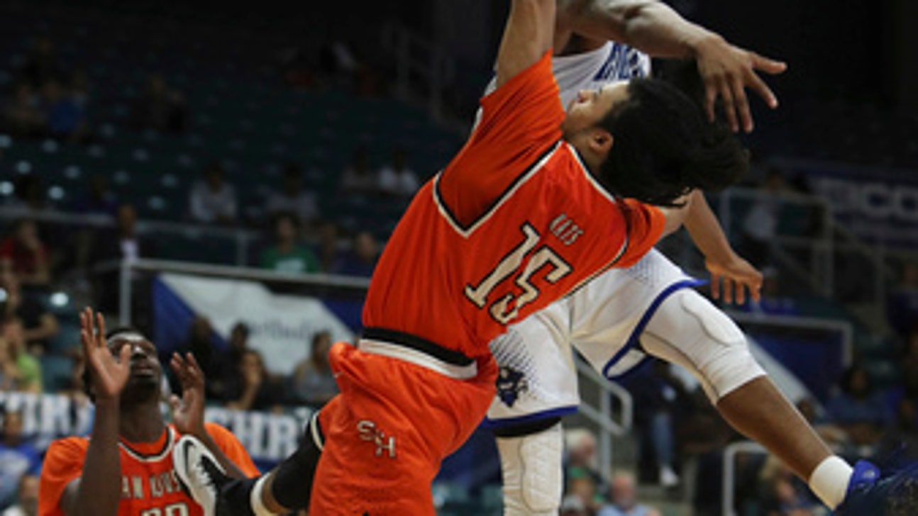 Thomas scores 18, helps New Orleans into Southland semifinal (Mar 10, 2017)