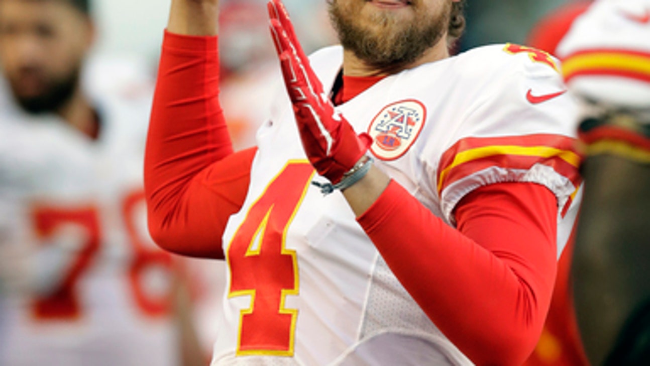 Nick Foles is returning to Eagles as backup quarterback