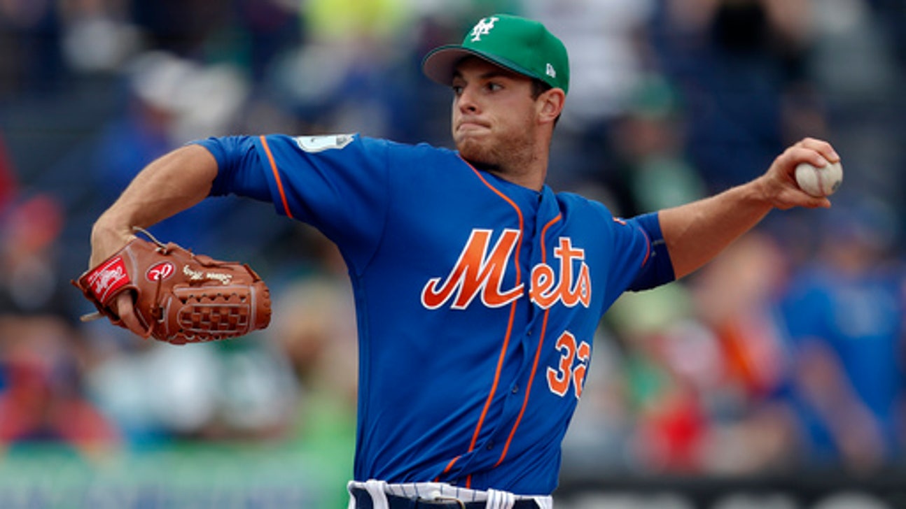 Mets lefty Matz working on a pickoff move, seeing results