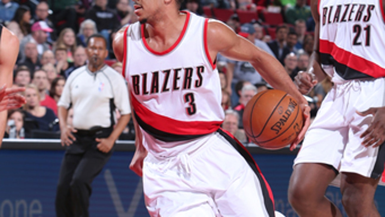 McCollum has 32, Blazers beat Timberwolves 112-100 (Mar 25, 2017)