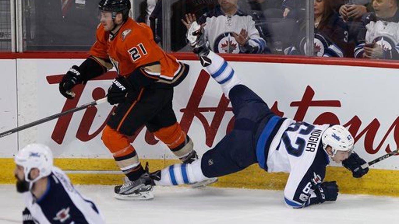 Scheifele scores winner, Jets rally to beat Ducks 4-3 in OT (Mar 30, 2017)
