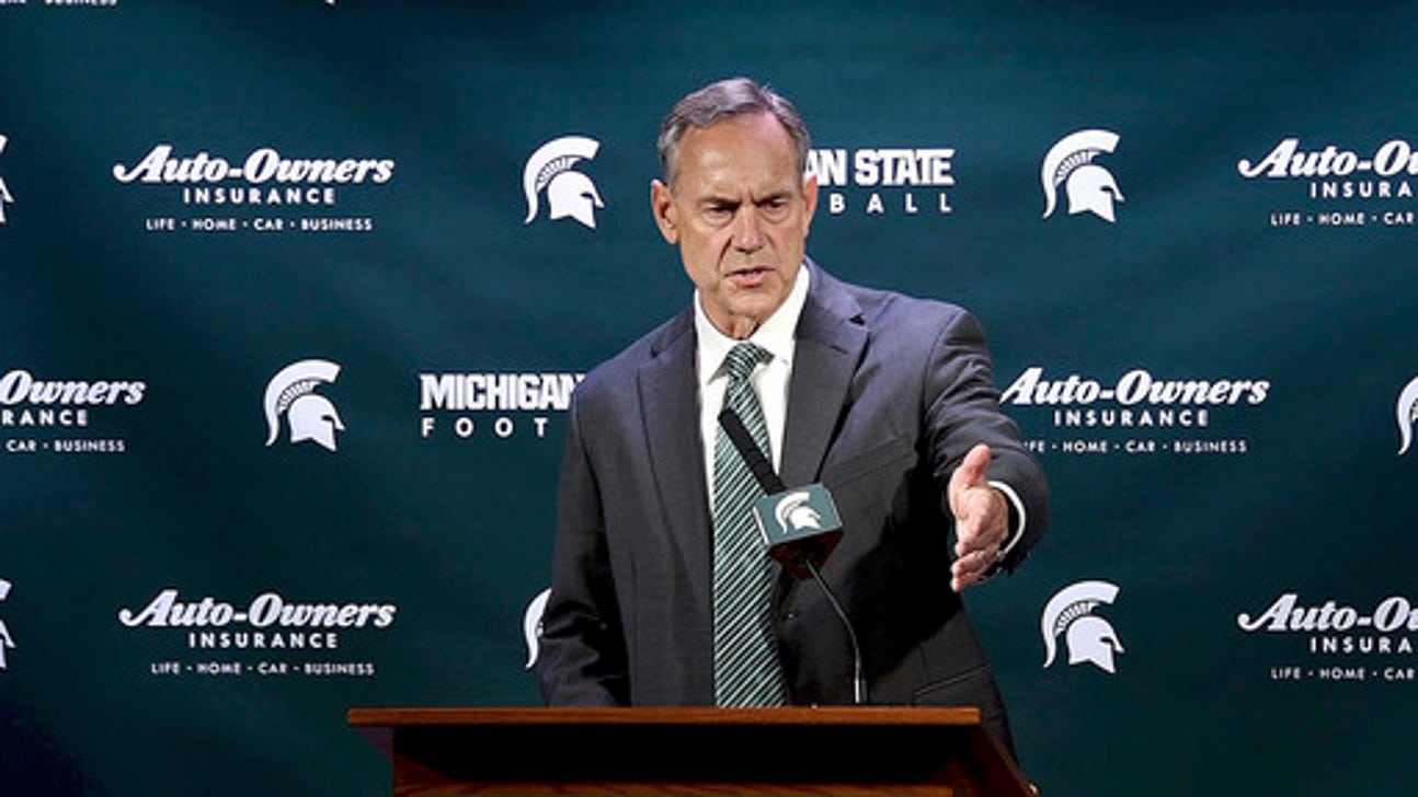 Michigan St holds spring game under cloud of investigation