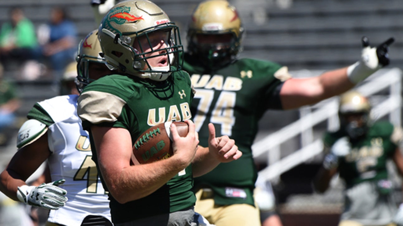 UAB fans celebrate program's return in spring scrimmage