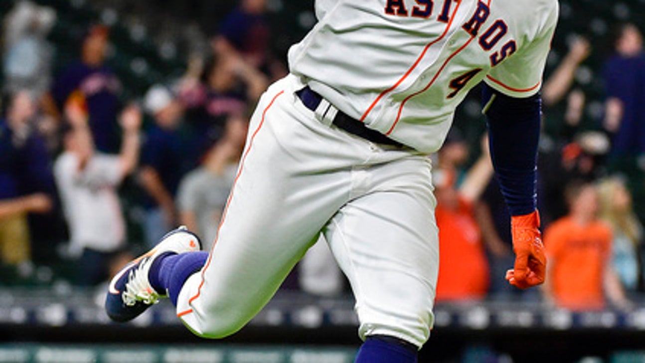 Springer's HR in 13 gives Astros 5-3 win over Mariners (Apr 05, 2017)