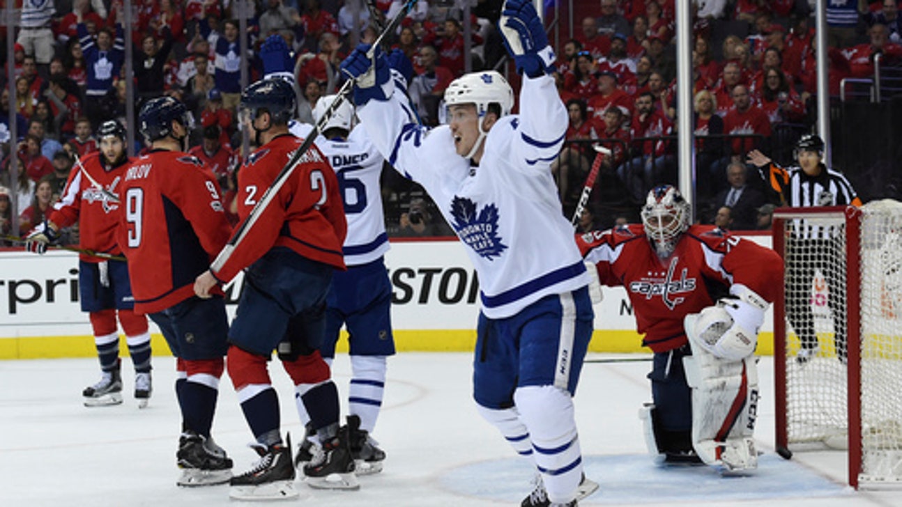 Kapanen scores double OT winner as Leafs beat Capitals 4-3 (Apr 15, 2017)