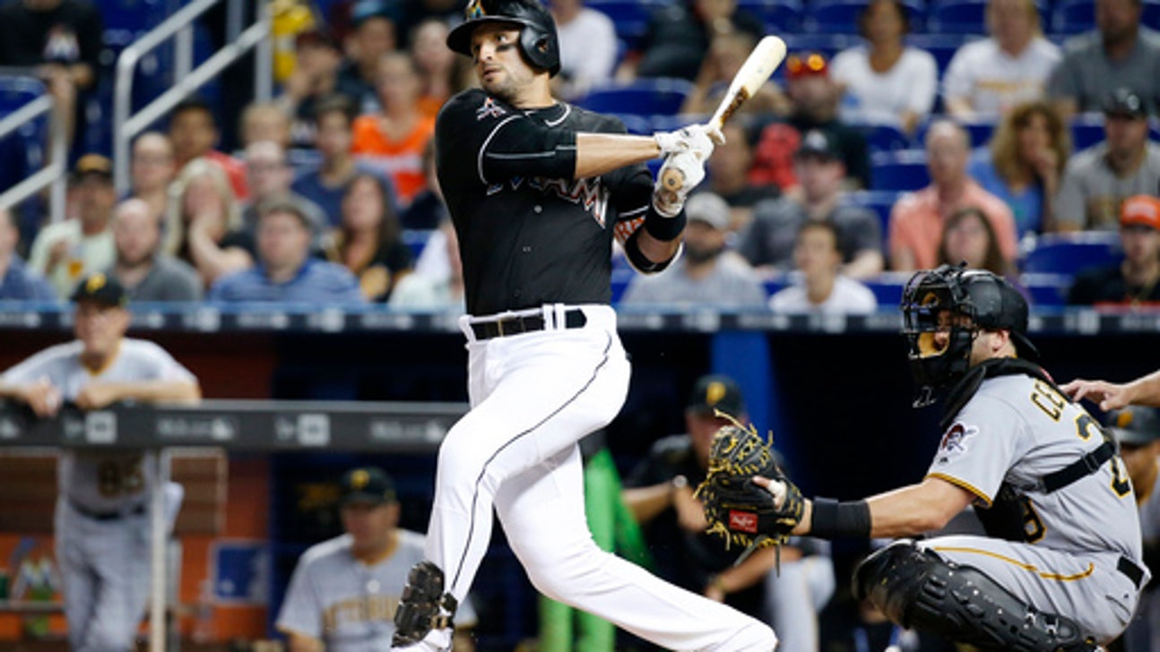 Nova tosses 3-hit shutout, Pirates win 4-0 over Marlins (Apr 29, 2017)