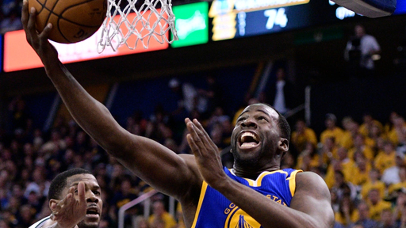 Warriors aim to complete sweep of Jazz (May 08, 2017)