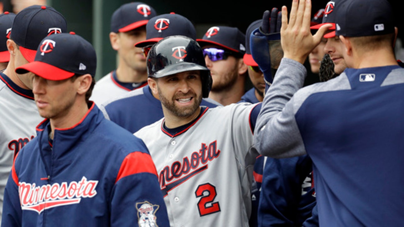 Berrios shines on mound as Twins beat Orioles 4-3 for sweep (May 24, 2017)