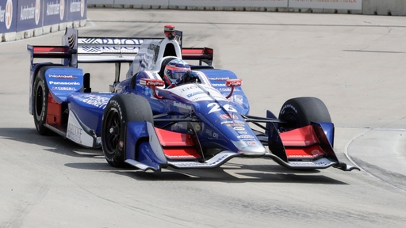 Graham Rahal takes pole, track record at Detroit Grand Prix