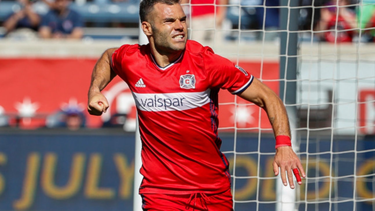 Nikolic increases lead for Golden Boot, Fire top Union 3-2 (Oct 15, 2017)