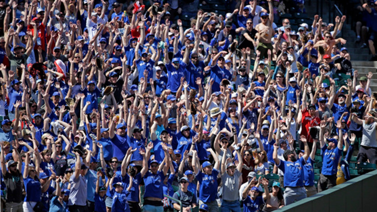 Donaldson's homer leads Blue Jays to 4-0 win over Mariners (Jun 11, 2017)