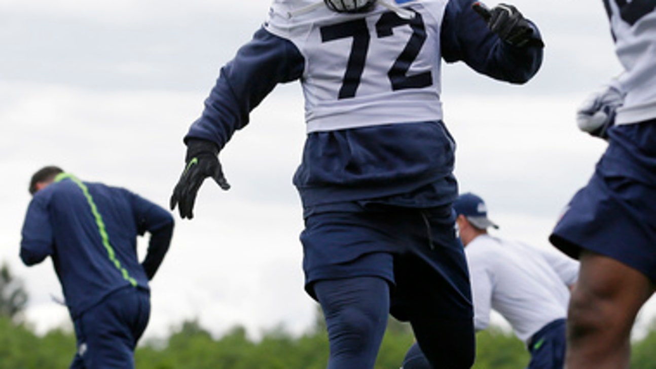 Seahawks standout Earl Thomas ahead of schedule in recovery