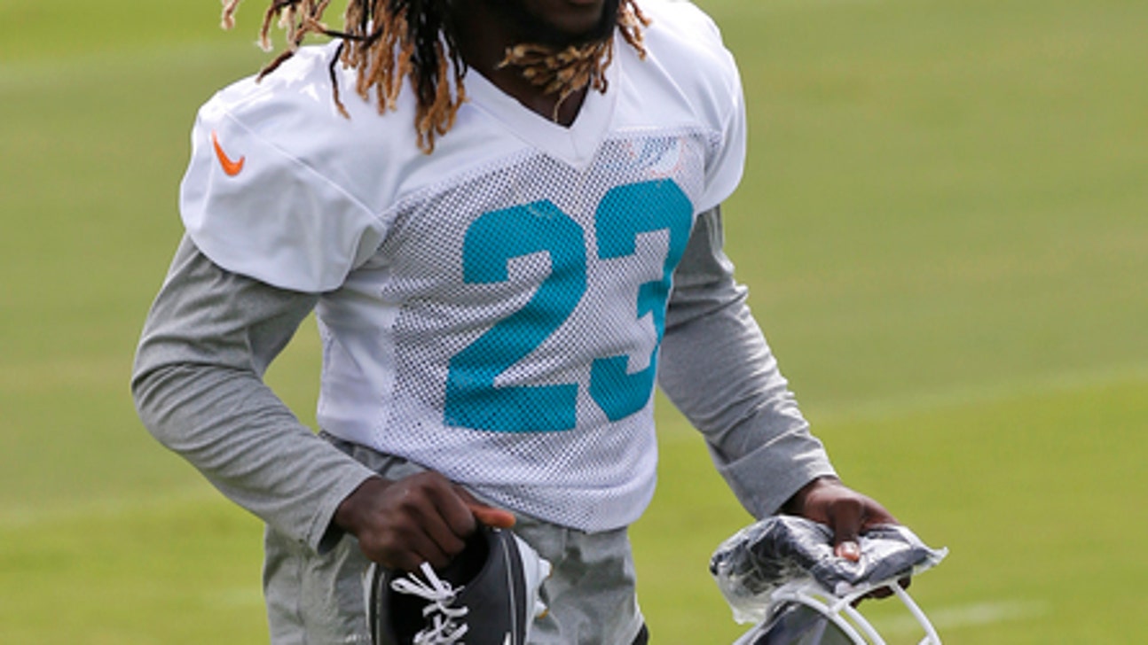 Dolphins' Jay Ajayi evaluated for possible concussion