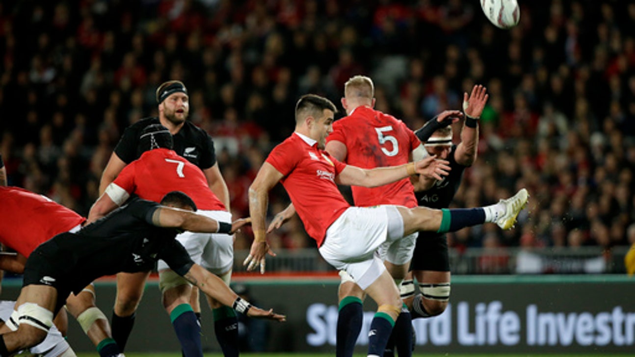 Lions coach Gatland defends Henderson after 31-31 draw