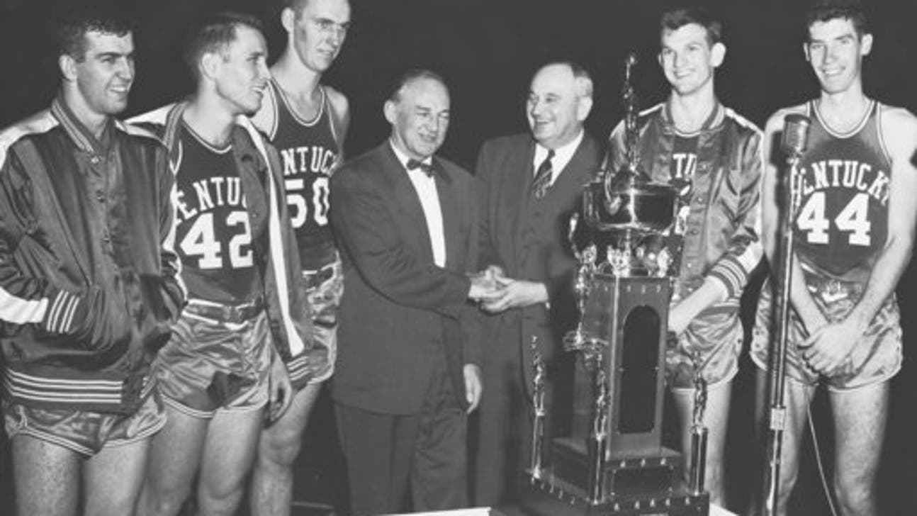 Former Kentucky player Jerry Bird dies