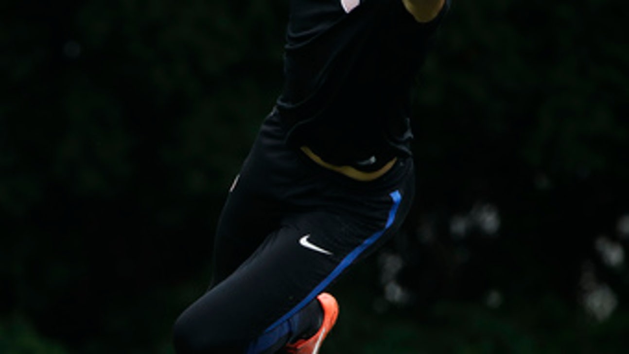 Jesse Gonzalez goes with heart, switches from Mexico to US