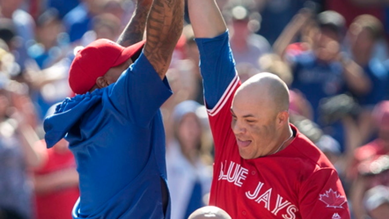 LEADING OFF: Trading places all over, Sale sharp for Bosox