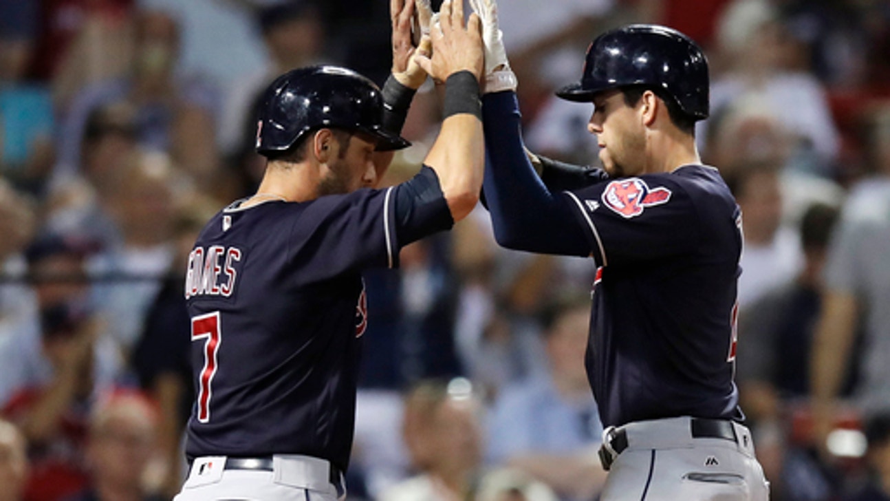 Dever's 4 hits back Fister as Red Sox beat Indians, 6-2 (Jul 31, 2017)