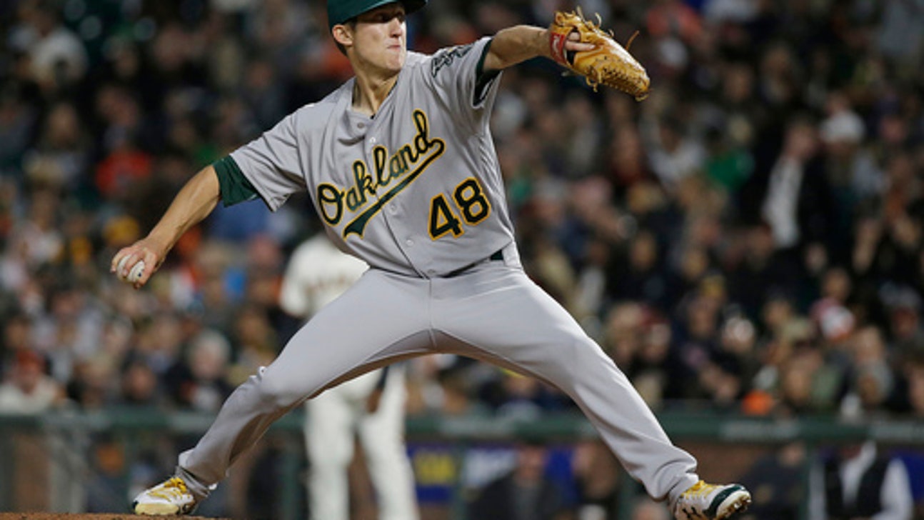 Healy's 20th HR, Gossett's start lift A's over Giants 6-1 (Aug 02, 2017)