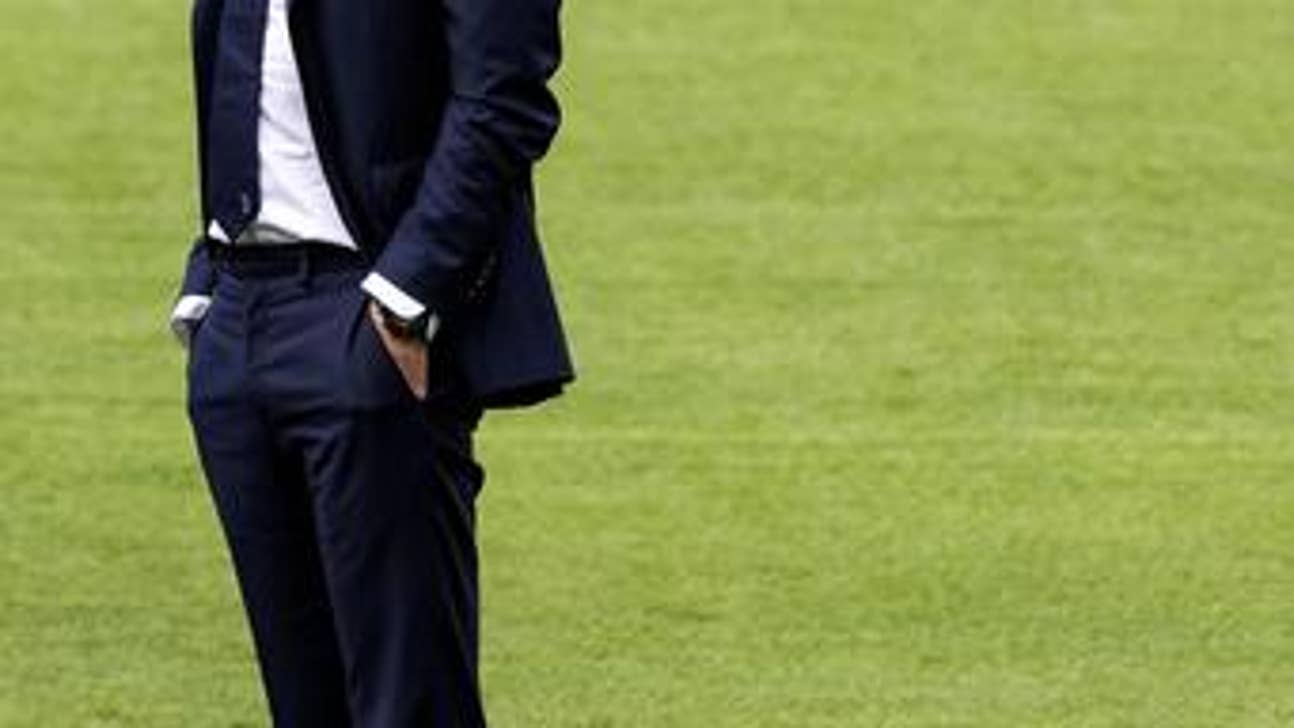 AC Milan and Napoli likeliest challengers to Juve's crown