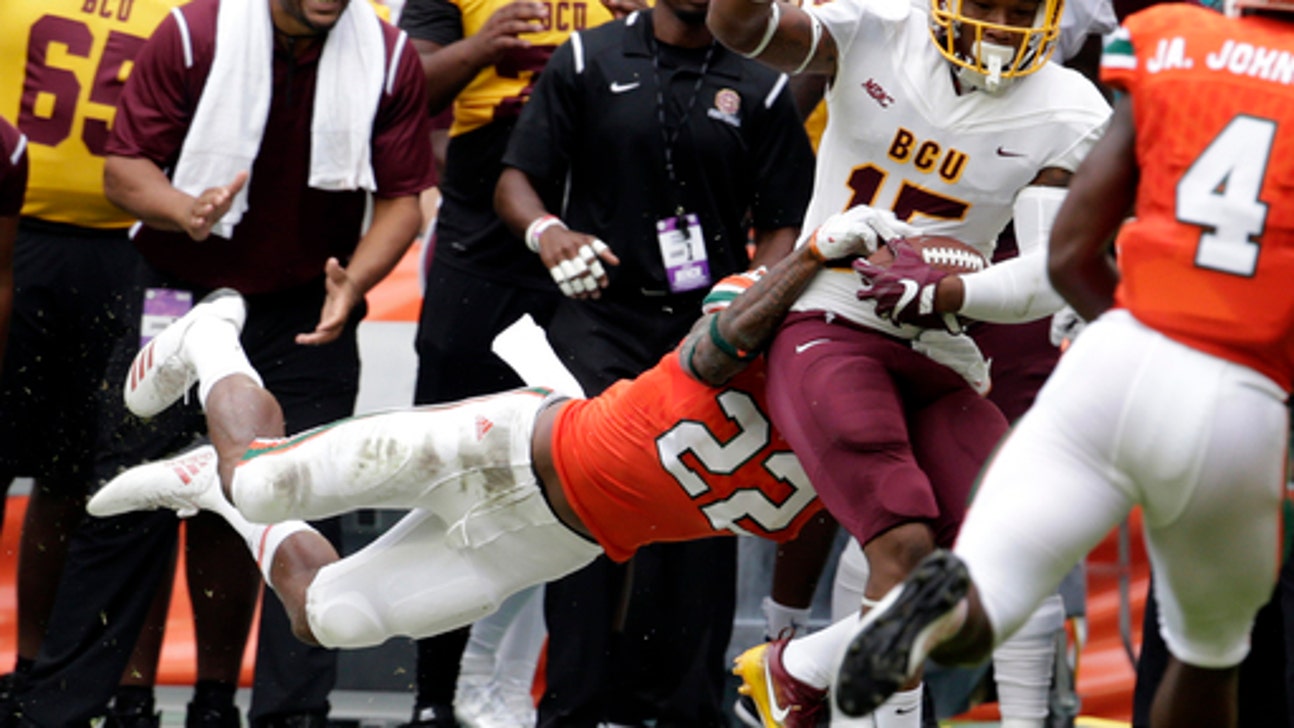 Rosier's 3 TDs lift No. 18 Miami past Bethune-Cookman 41-13 (Sep 02, 2017)